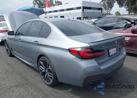 2023 BMW M550 I xDrive z USA, uszkodzony, nr VIN WBA13BK07PCM55728